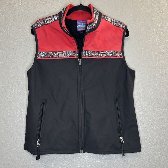 Copper River Fleece Women’s Medium Vest Black and Red Totem Trim KODIAK - Picture 1 of 9